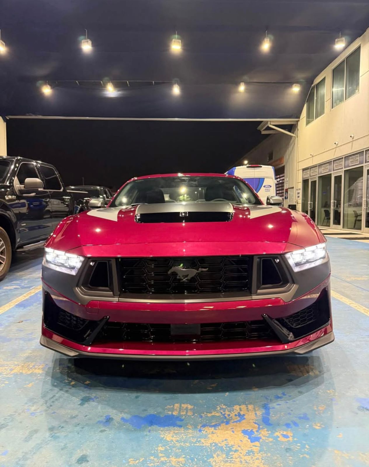 Super Venom - View 4